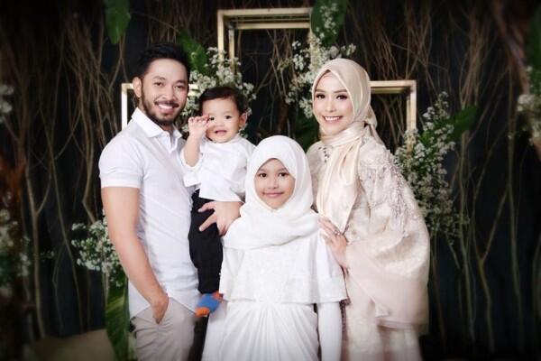 Makin Religius, 10 Potret Terbaru Uki eks Noah yang Bikin Pangling