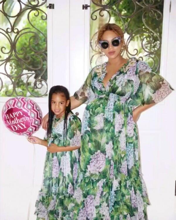 10 Style Ibu-Anak ala Beyonce dan Blue Ivy, Modis dalam Berbagai Gaya