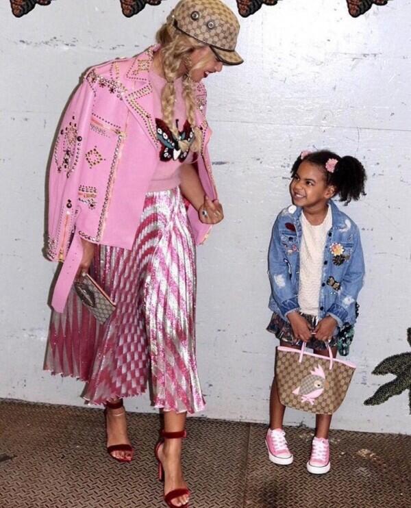 10 Style Ibu-Anak ala Beyonce dan Blue Ivy, Modis dalam Berbagai Gaya