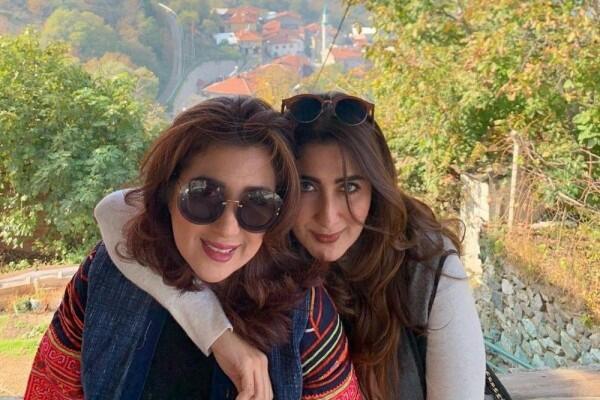 Bak Kakak Adik, 10 Momen Tania Nadira & Ibu yang Selalu Tampil Hits