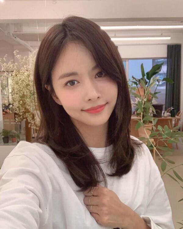 10 Potret Han Bo Reum, Gamer Anggun dan Memesona di KDrama Level Up