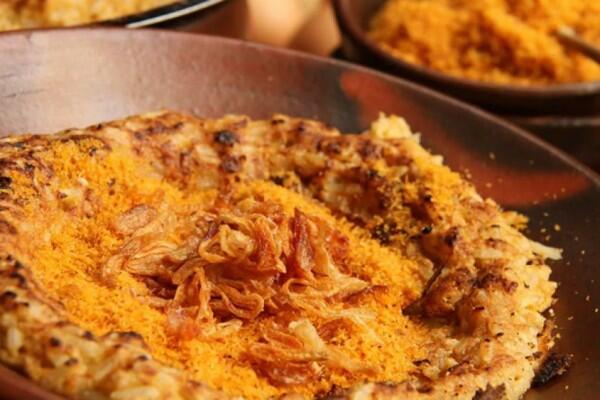 Fakta Kerak Telor, Jajanan Tradisional Khas Jakarta nan Nikmat!