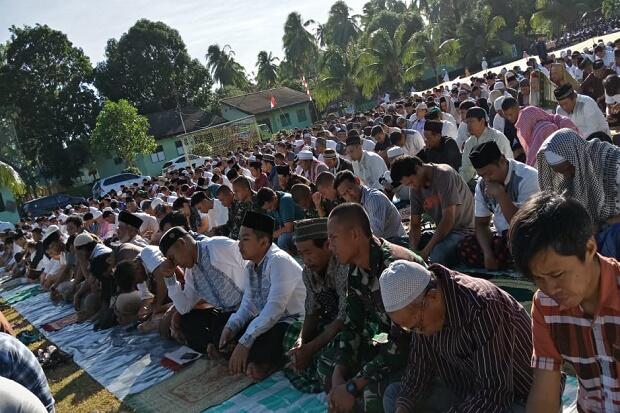 Ribuan Umat Islam di Kota Manado Padati Lokasi Salat Idul Adha