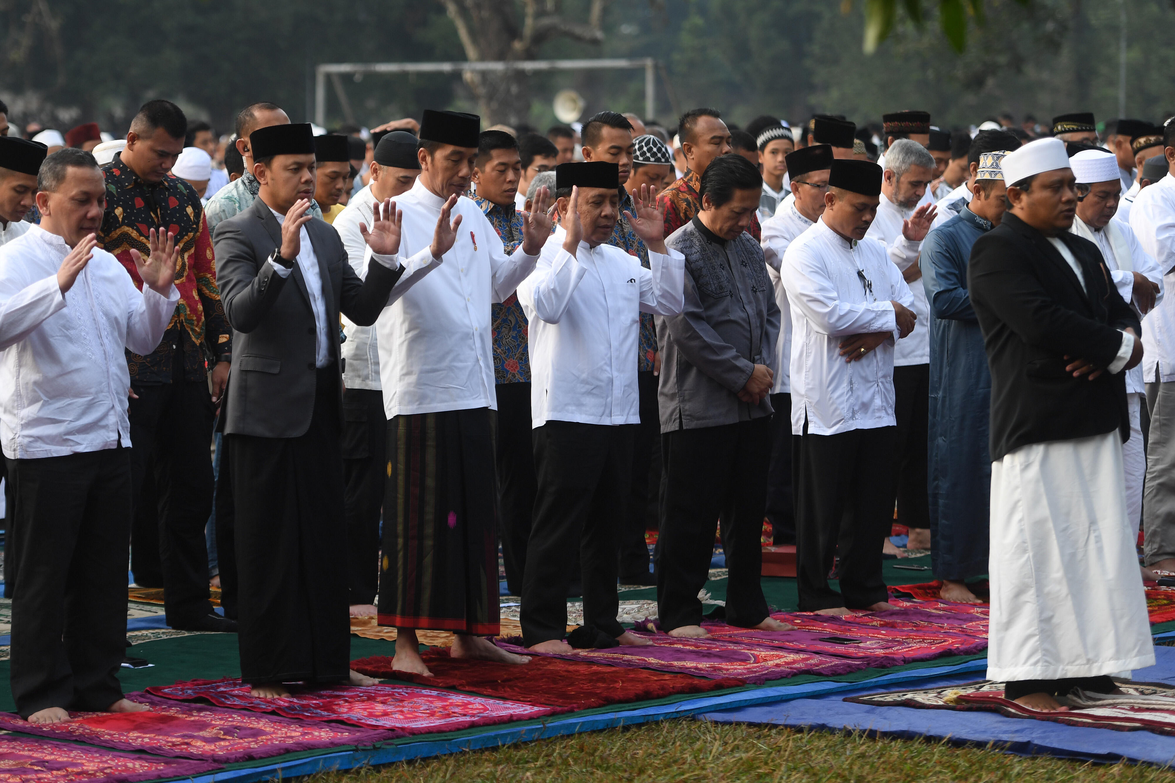 Presiden dan Ibu Negara Salat Iduladha di Kebun Raya Bogor