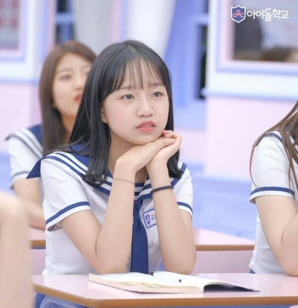 10 Fakta Menarik Jo Yuri, Main Vocalist IZ*ONE yang Memesona
