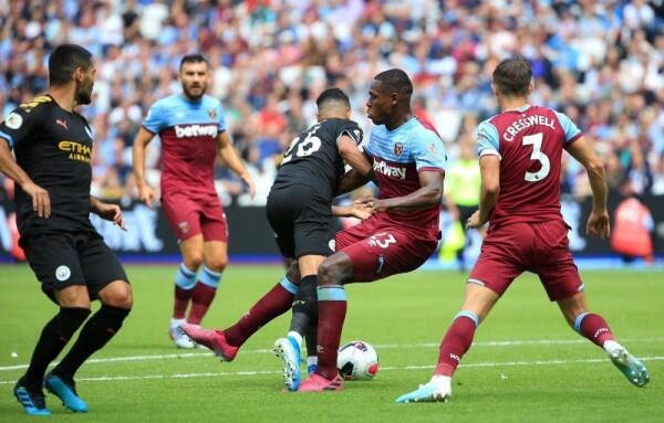 Riyad Mahrez Menghancurkan West Ham dalam 90 Menit