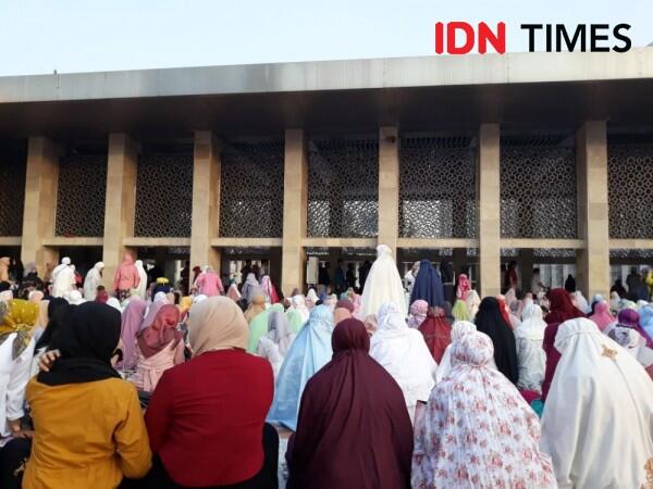Masjid Istiqlal Siapkan 5.000 Besek untuk Kemas Daging Kurban