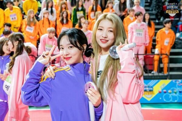 Tak Cuma dengan Member, Ini 9 Potret Nayeon TWICE yang Friendly Banget
