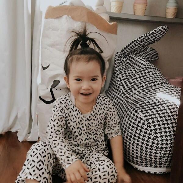 9 Gaya OOTD Imut Alita, Putri Alice Norin yang Lucu dan Menggemaskan