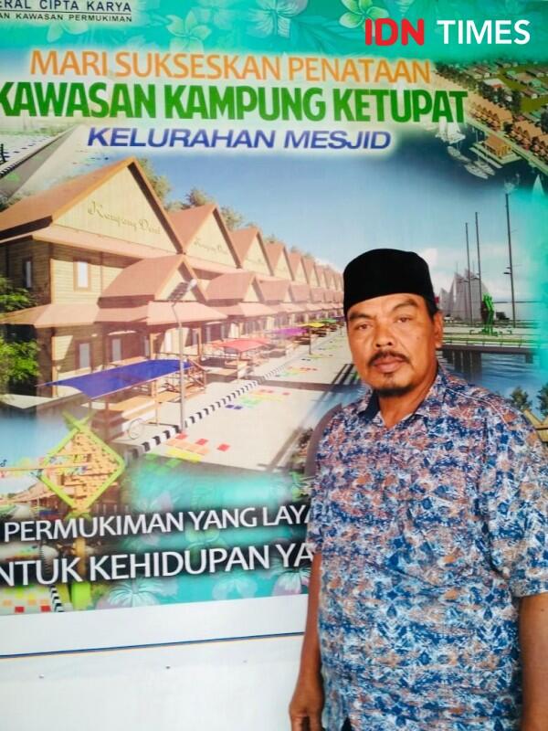 Memikat Wisatawan dengan Warna-Warni Kampung Ketupat