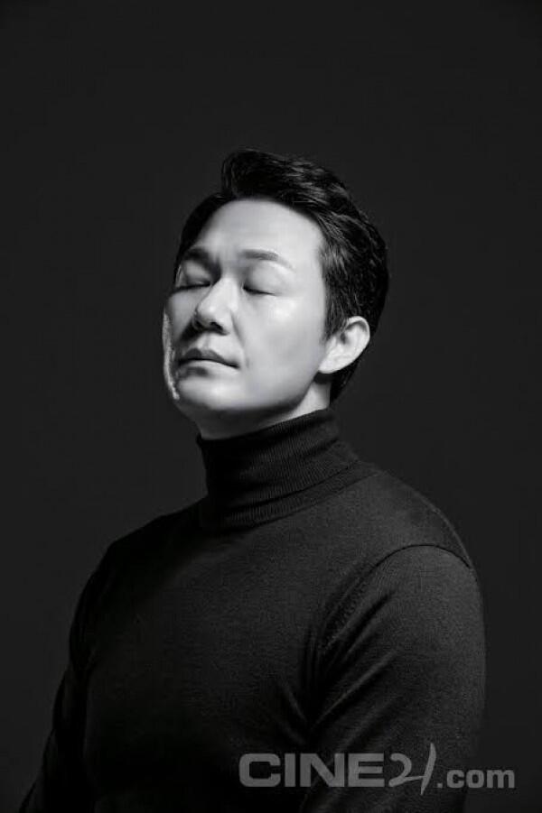 10 Potret Park Sung Woong, Aktor Senior yang Selalu Total Berakting