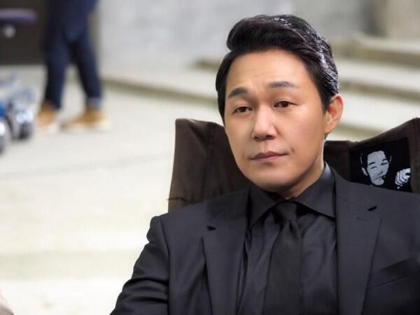 10 Potret Park Sung Woong, Aktor Senior yang Selalu Total Berakting