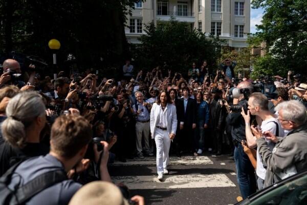 Sudah Berusia 50 Tahun, Inilah Kisah di Balik Foto Ikonik The Beatles