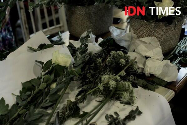 DIY Table Flower yang Bisa Jadi Ide Hiasan di Rumah, Mudah Lho