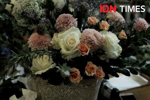DIY Table Flower yang Bisa Jadi Ide Hiasan di Rumah, Mudah Lho