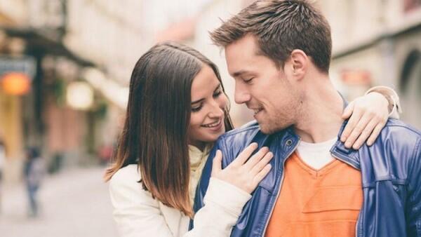 5 Alasan Logis Kenapa Pria Menikahi Perempuan yang Lebih Tua