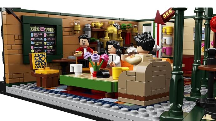 Nostalgia dengan Set Lego “Central Perk” Sekaligus Rayakan 25 Tahun Serial FRIENDS