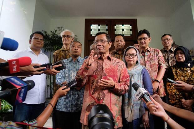 Mahfud MD Bikin Sayembara, Hadiahnya Rp10 Juta