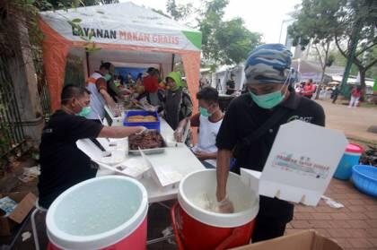 Ikut Masak di Monas, Anies Baswedan: Alhamdulillah Sudah Siap Didistribusikan