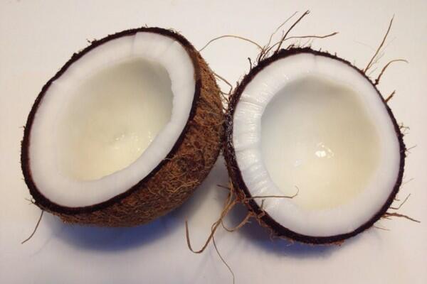 4 Olahan Daging Kelapa Paling Enak, Ada Favorit Kamu?
