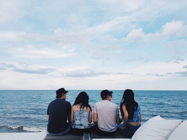 Punya Adik Anggun, Intip 9 Potret Kedekatan Nichkhun 2PM dan Cherren