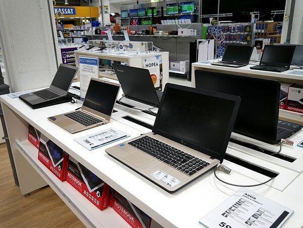 7 Tips Membeli Laptop Bekas Lelang, Dijamin Untung