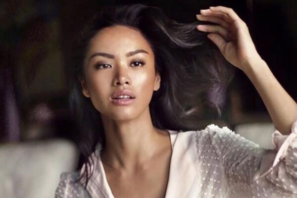 10 Potret Eksotis Kelly Tandiono, Pemeran Maiko di Film Bumi Manusia