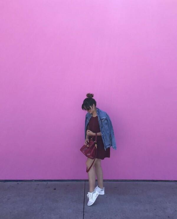10 Gaya OOTD Nia Ramadhani Saat Pakai Outer, Stylish dan Bisa Dicoba