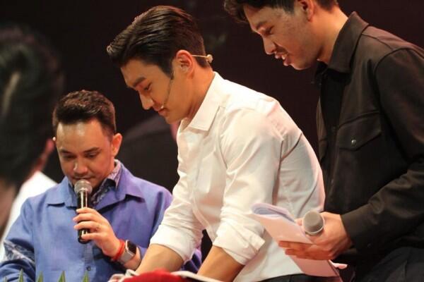 5 Momen Tak Terlupakan Fanmeeting "Perfect Date" Siwon Suju, Manis!