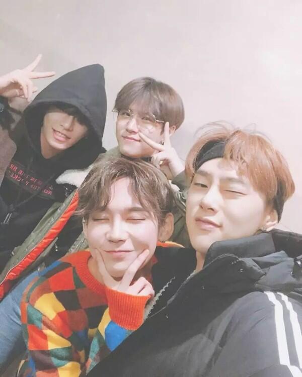 Setahun Bubar, 11 Potret Reuni Member JBJ Ini Bikin Fans Baper