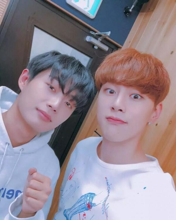 Setahun Bubar, 11 Potret Reuni Member JBJ Ini Bikin Fans Baper