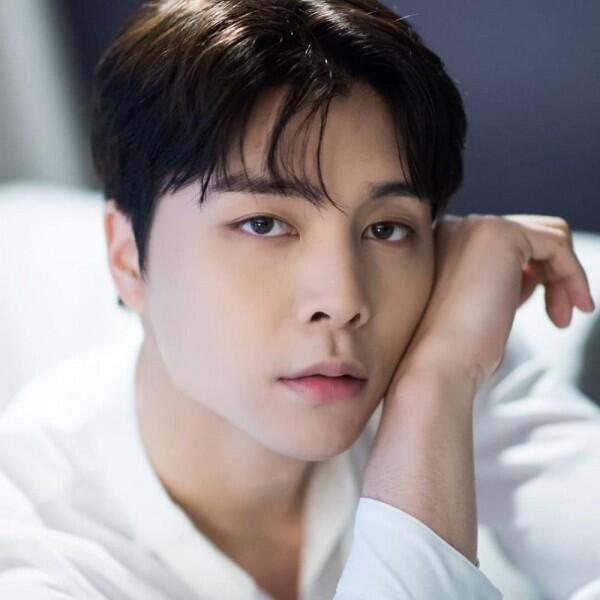 Perjalanan Panjang, 5 Idol Kpop dengan Masa Trainee Lebih dari 5 Tahun