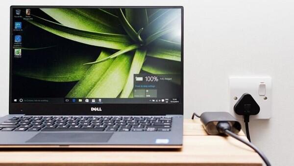 5 Kebiasaan yang Bikin Laptop Gampang Drop dan Gak Awet, Catat ya!