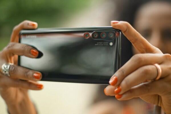 5 Smartphone Pertengahan 2019 dengan Kamera Teknologi Canggih