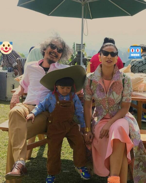 Dikenal Horor, 10 Potret Shareefa Daanish Jadi Mama Gaul Idaman!