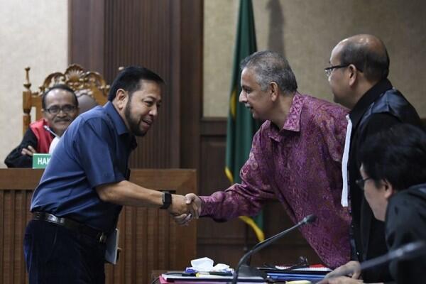 Tampil Brewok, Setya Novanto Mengaku Terinspirasi Napi Teroris