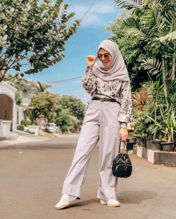 9 Inspirasi Outfit Santai ala Nycta Gina buat Kamu yang Gak Mau Ribet