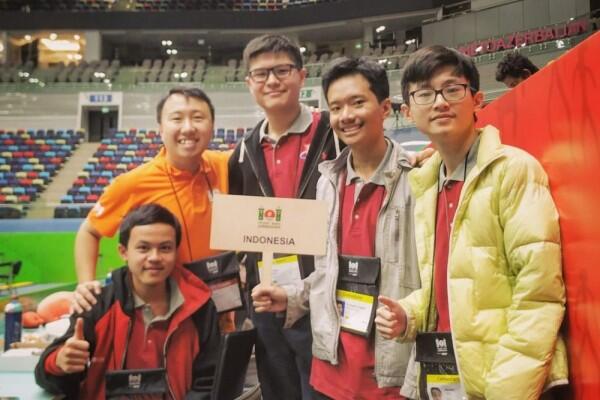 Tim Olimpiade Komputer Indonesia Sukses Raih 4 Penghargaan Dunia