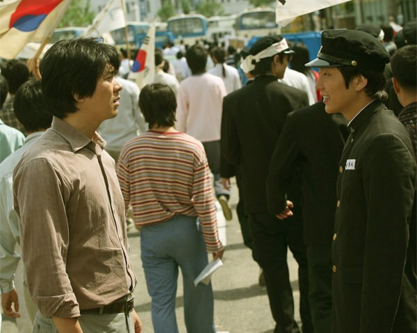 5 Film Korea Bertema Pemberontakan Gwangju, Menambah Wawasanmu!