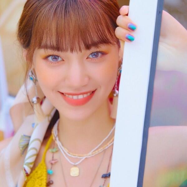 Dibilang Mirip Jedar, 10 Pesona Doyeon Weki Meki yang Cetar Abis!