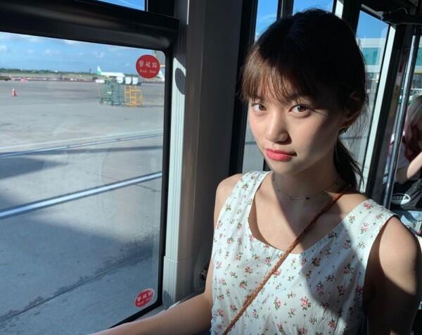 Dibilang Mirip Jedar, 10 Pesona Doyeon Weki Meki yang Cetar Abis!