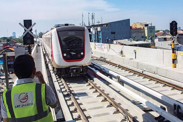 LRT Jabodebek Akan Lebih Canggih Dari MRT, Siap-siap Naik Ya Gan..