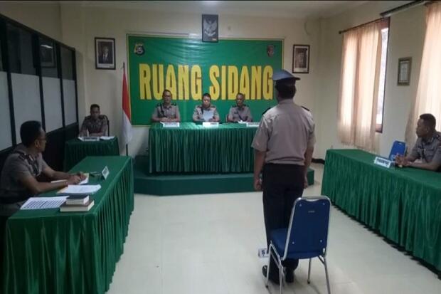 Kisah Perwira Polisi yang Dipecat karena Tidak Masuk Akibat Sering Ngojek