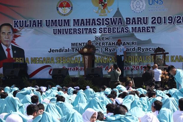 Kuliah Umum di UNS, Menhan Ingatkan Bahaya Terorisme-Radikalisme