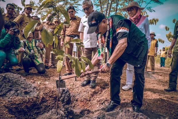 Menpar Ingin Pegunungan Meratus Kalsel Jadi Bagian Geopark Internasional UNESCO