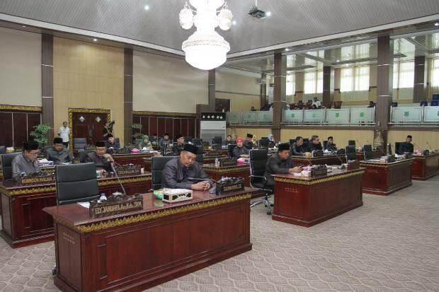 Wabup Beni Sampaikan Jawaban Bupati atas Pandangan Umum DPRD Muba