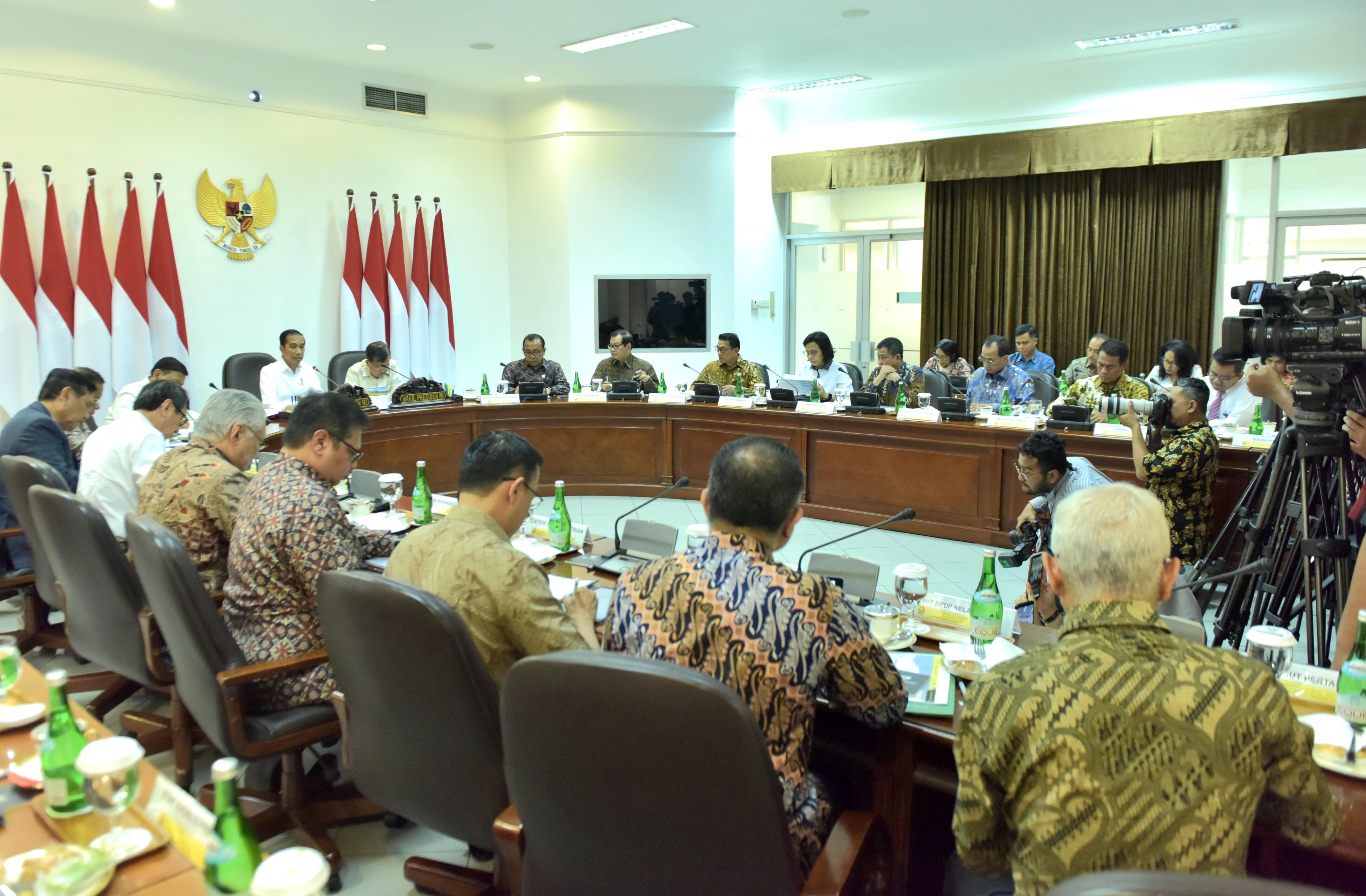 Presiden Berharap Januari 2020 Penggunaan Biodiesel B20 Diganti B30