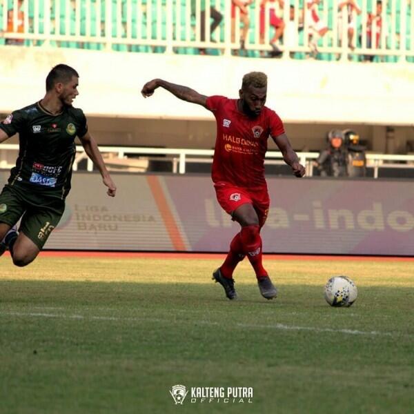 Persipura vs Kalteng Putra: Duel Lini Serang Aura Papu