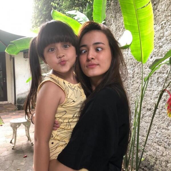 Jadi May Marais, 10 Kedekatan Ciara dengan Pemain Film Bumi Manusia