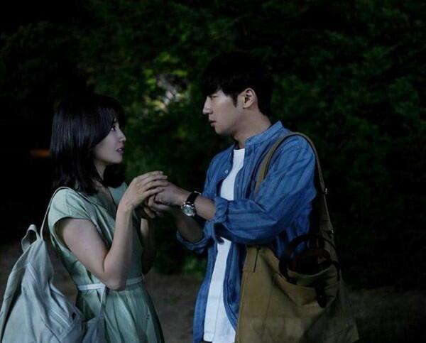 10 Potret Lee Sang Yeob & Park Ha Sun "Love Affairs in the Afternoon"